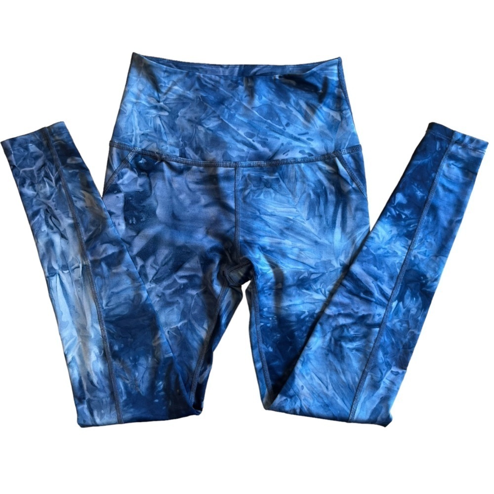 Beyond Yoga Blue tie-dye 28" high rise leggings size M